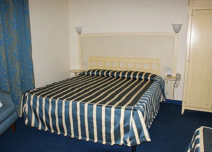 Ξενοδοχείο Spagna Ex Deco 2*